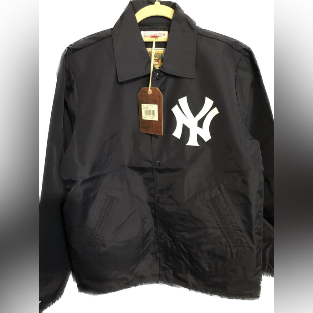Mitchell & Ness: NY New York Yankees / Coaches Jacket.